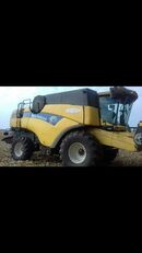 New Holland CX8080 cosechadora de cereales