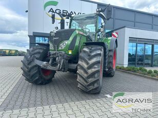 Fendt 718 VARIO  tractor de ruedas