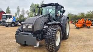 Valtra T213 tractor de ruedas